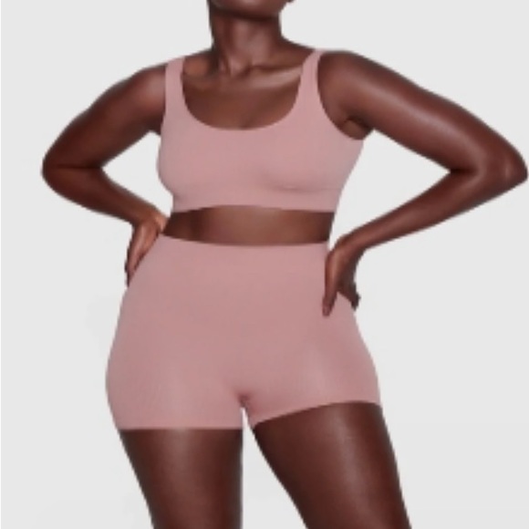 Skims Ribbed Shorts Rose Clay S/M - Picture 3 of 7